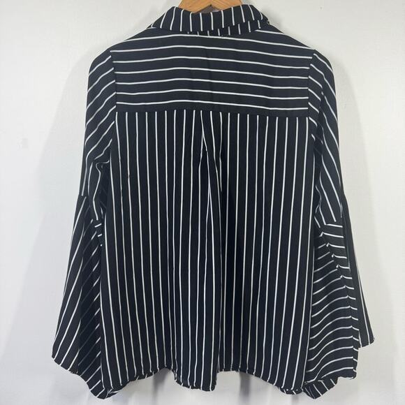 Savanna Jane Top Women M NWT Black Striped Long Hippie Sleeves Disco Boho Modest - Picture 2 of 6
